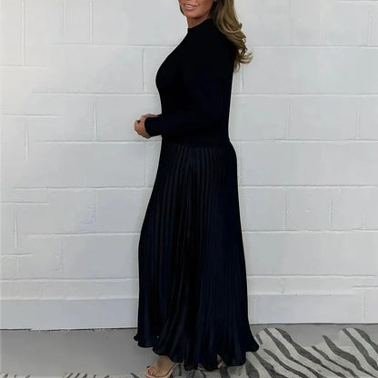 Claudia | Vestido con jersey y falda plisada